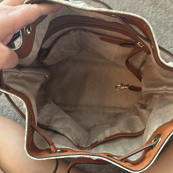 Michael Kors Bucket Bag - Picture 7 of 11